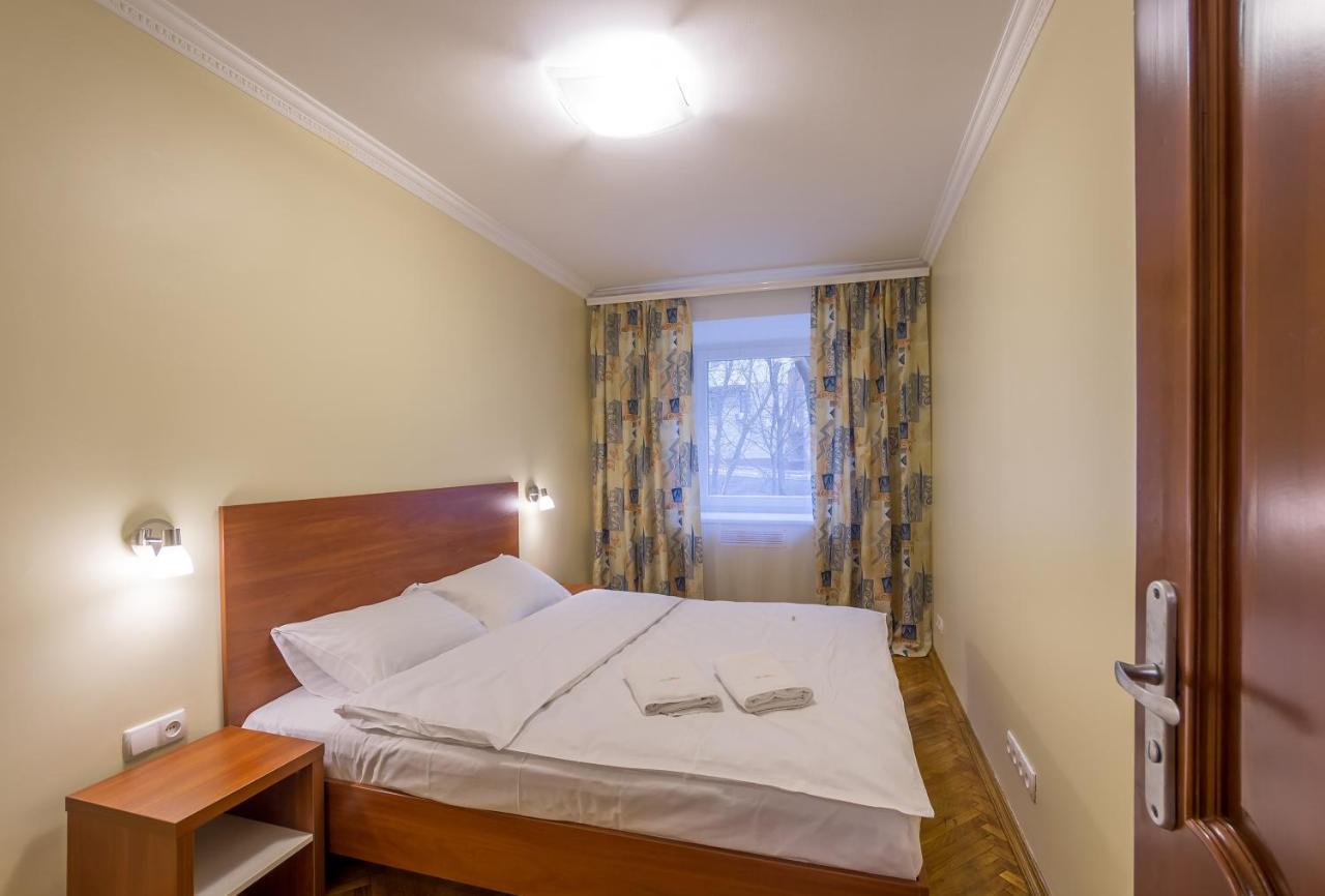 Apartment On Leonida Pervomais'Koho Kiev Bagian luar foto