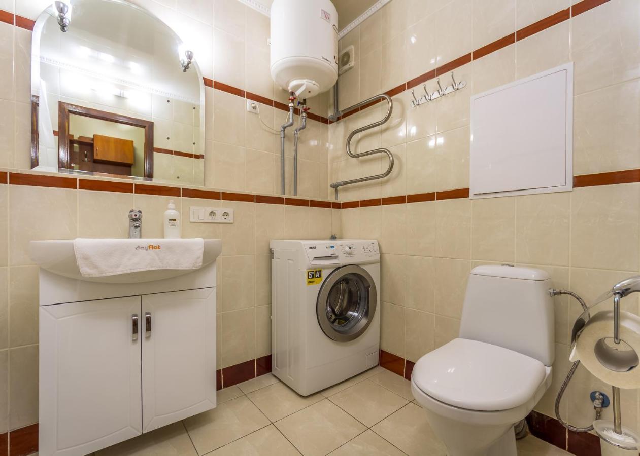 Apartment On Leonida Pervomais'Koho Kiev Bagian luar foto